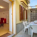 Casa vacanze 2 Bedroom Gorgeous In Susak