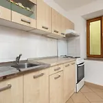 2 Bedroom Gorgeous In Casa vacanze *