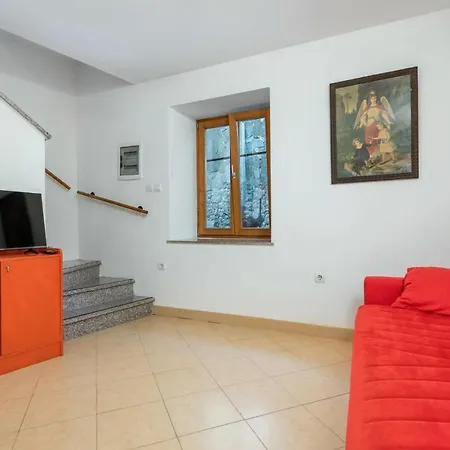 2 Bedroom Gorgeous In
