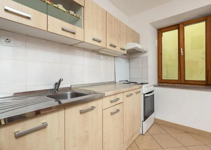 2 Bedroom Gorgeous In Dom wakacyjny *