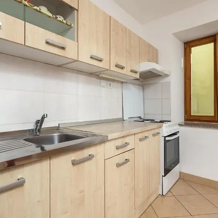 Gorgeous Home In Susak With Wifi Vikendica *