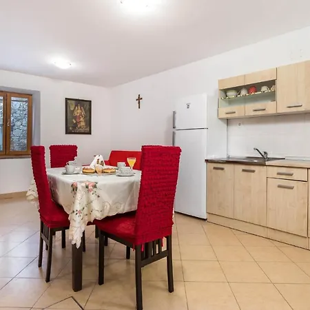Vikendica Gorgeous Home In Susak With Wifi *