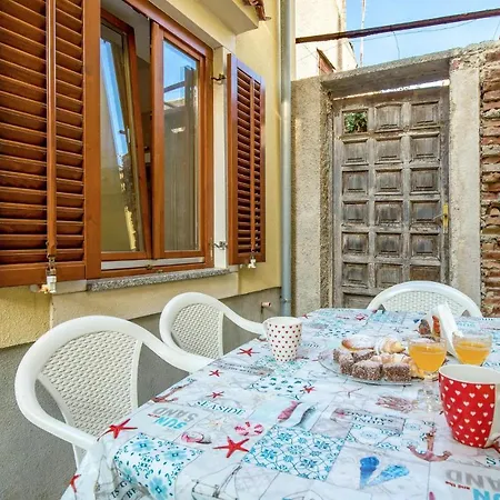 Vikendica Gorgeous Home In Susak With Wifi